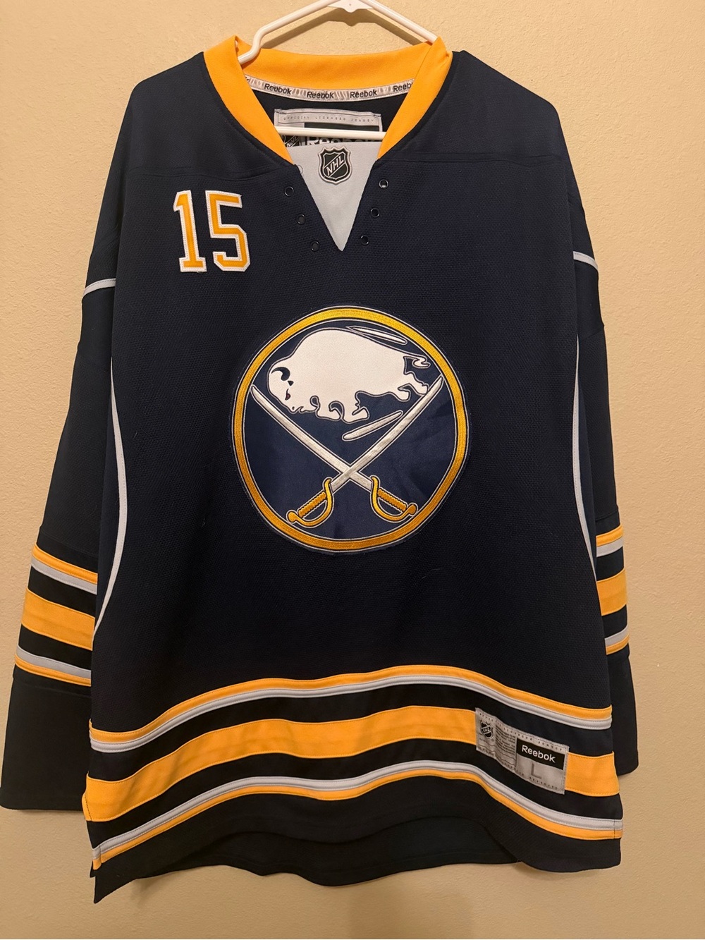 Reebok Buffalo Sabres Jack Eichel #15 Home Jersey - Men's Size Large (L)